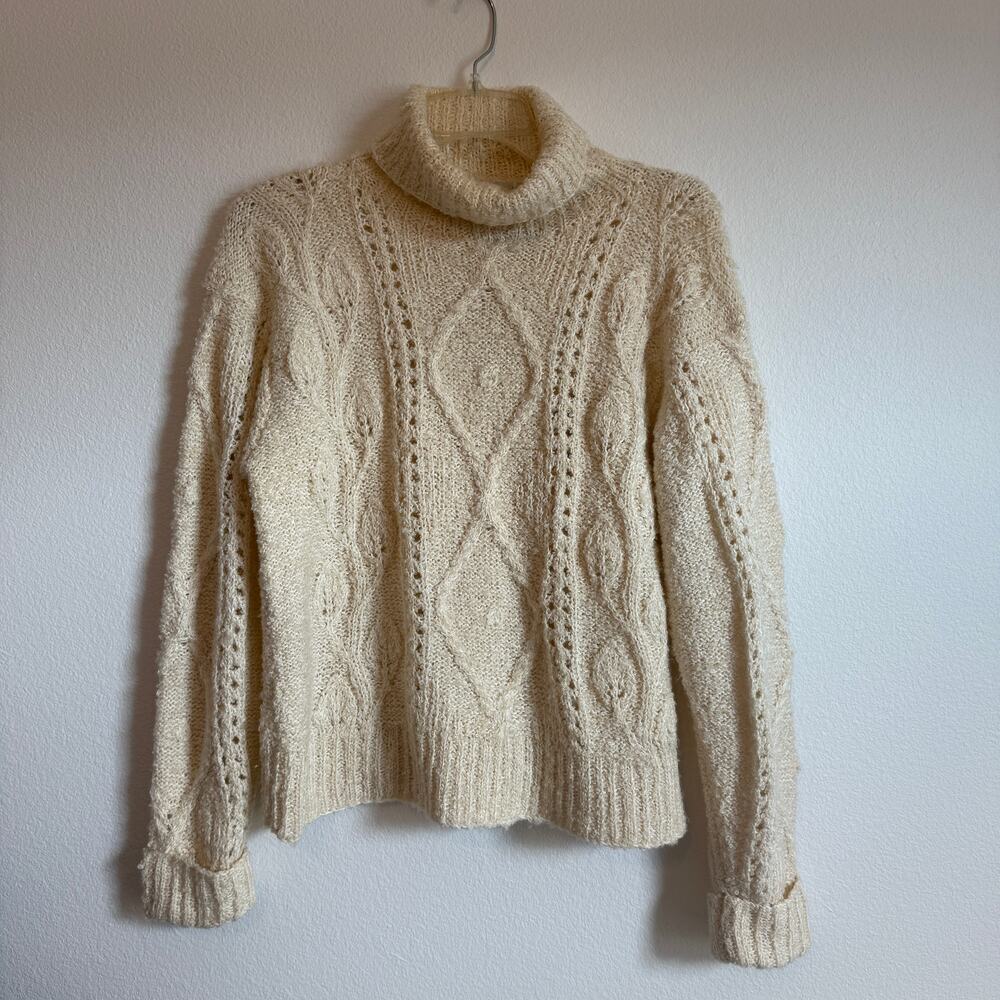 Vintage Neiman Marcus Hand Knit Cream Cable Knit Turtleneck Pullover Sweater S